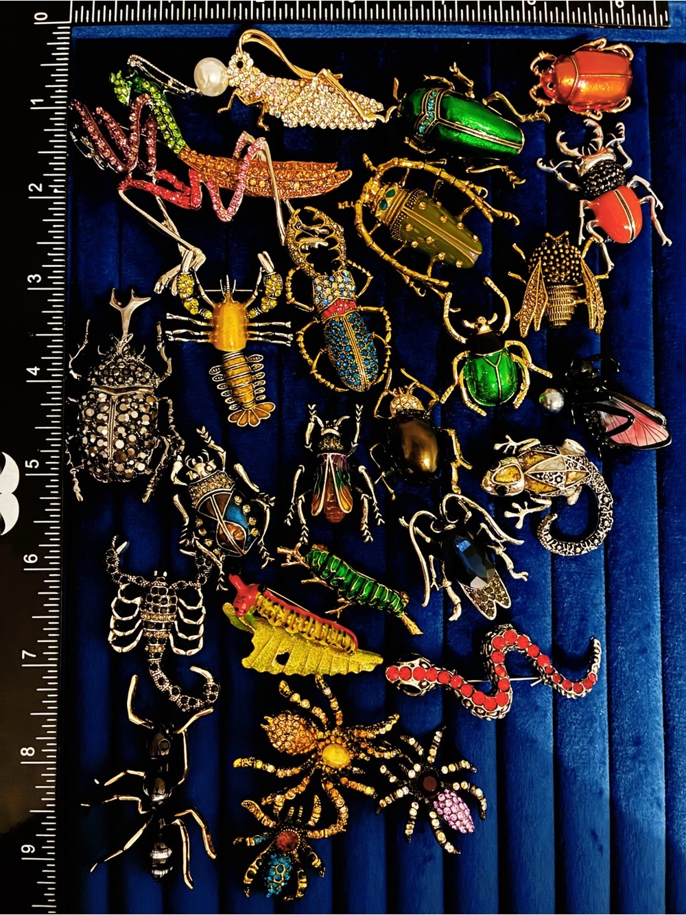 ⁠25 Pc Insect Bug Brooch Pin Lot Rhinestone Enamel Beetle Spider Mantis⁠